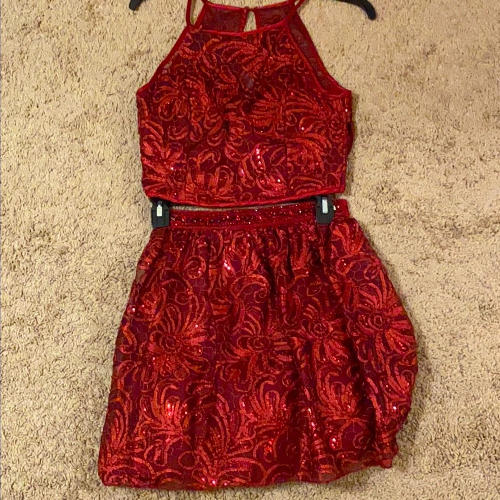 Maroon skirt/tank set